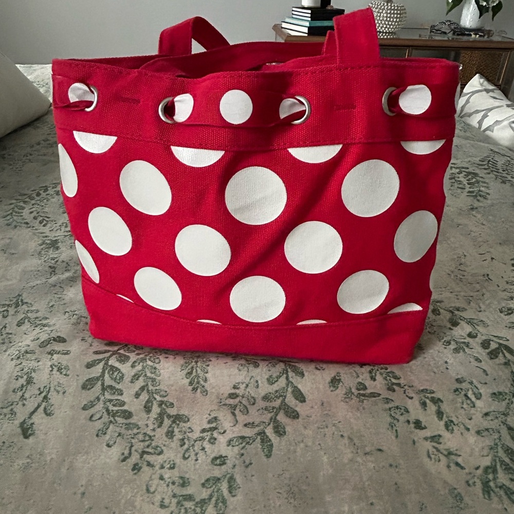 Disney Red and White Minnie Mouse Tote - Picture 2 of 6
